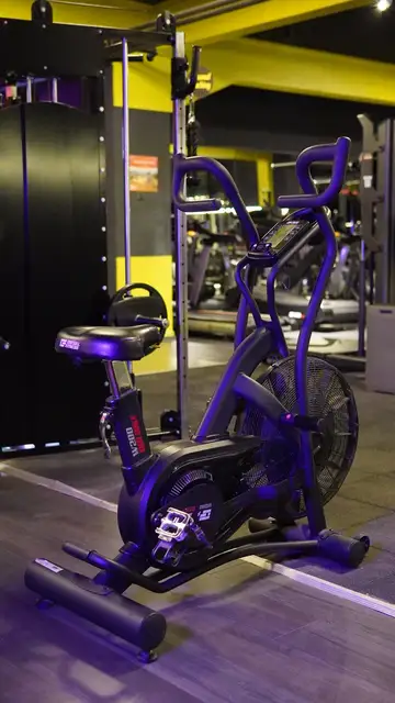 Air bike (fan bisiklet) ile kardiyo ve interval antrenmanı